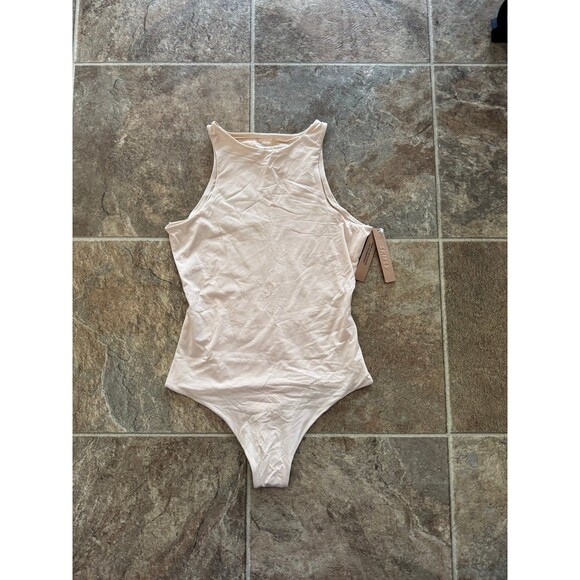Skims Fits Everybody High Neck Bodysuit Sand Size Small - Picture 1 of 8